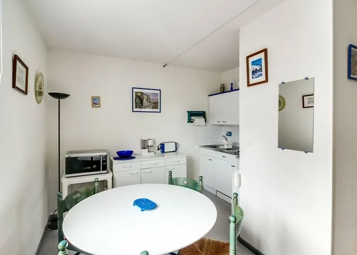 Cosy Pour 4 Personnes Avec Ascenseur, A 350m Des Pistes Au Centre De - Fr-1-401-25 *