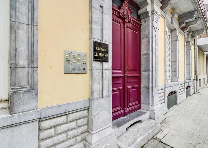 Appartement Cosy Pour 4 Personnes Avec Ascenseur, A 350m Des Pistes Au Centre De - Fr-1-401-25